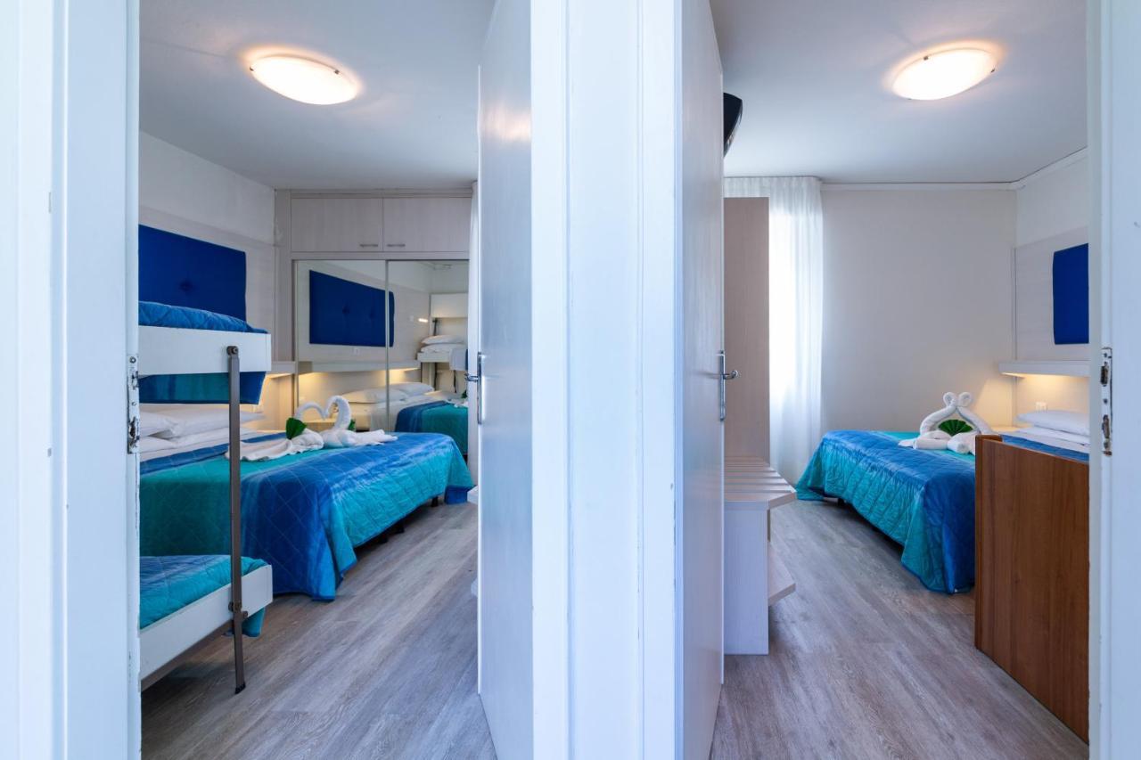 Villa Lucilla Lignano Sabbiadoro Eksteriør billede