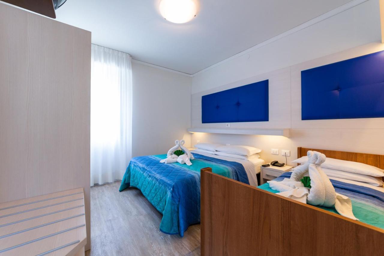 Villa Lucilla Lignano Sabbiadoro Eksteriør billede