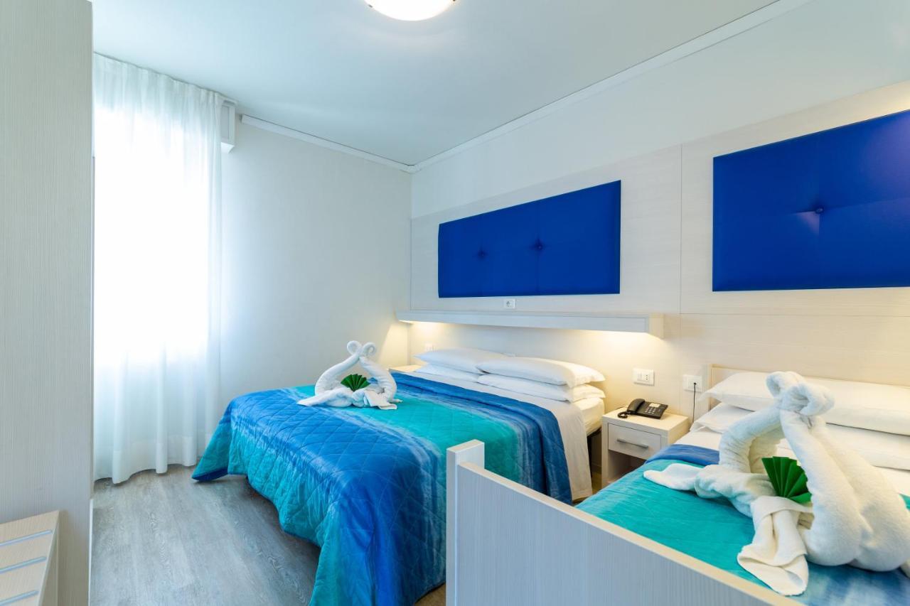 Villa Lucilla Lignano Sabbiadoro Eksteriør billede