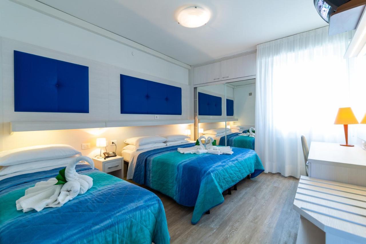 Villa Lucilla Lignano Sabbiadoro Eksteriør billede