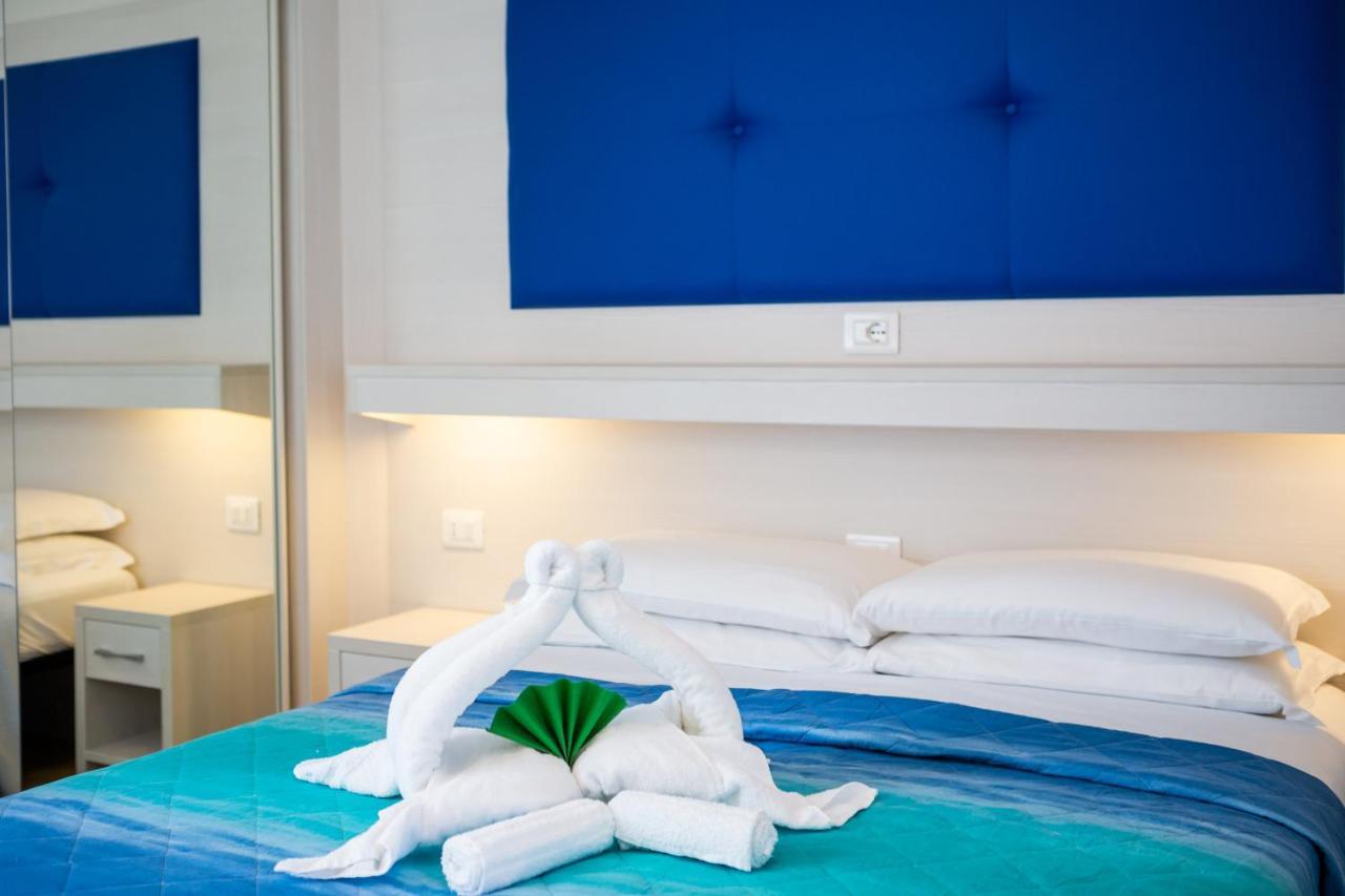 Villa Lucilla Lignano Sabbiadoro Eksteriør billede