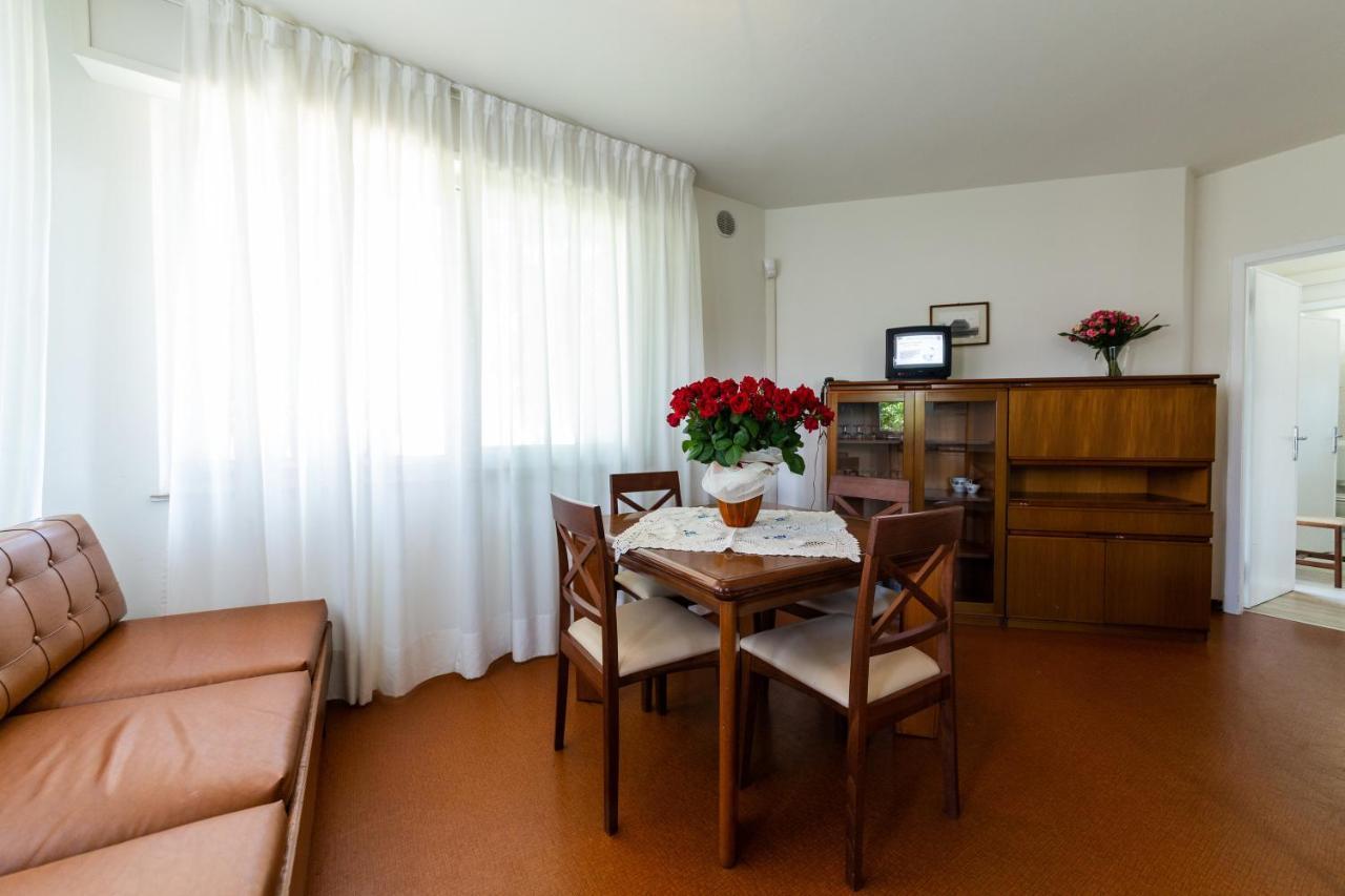 Villa Lucilla Lignano Sabbiadoro Eksteriør billede
