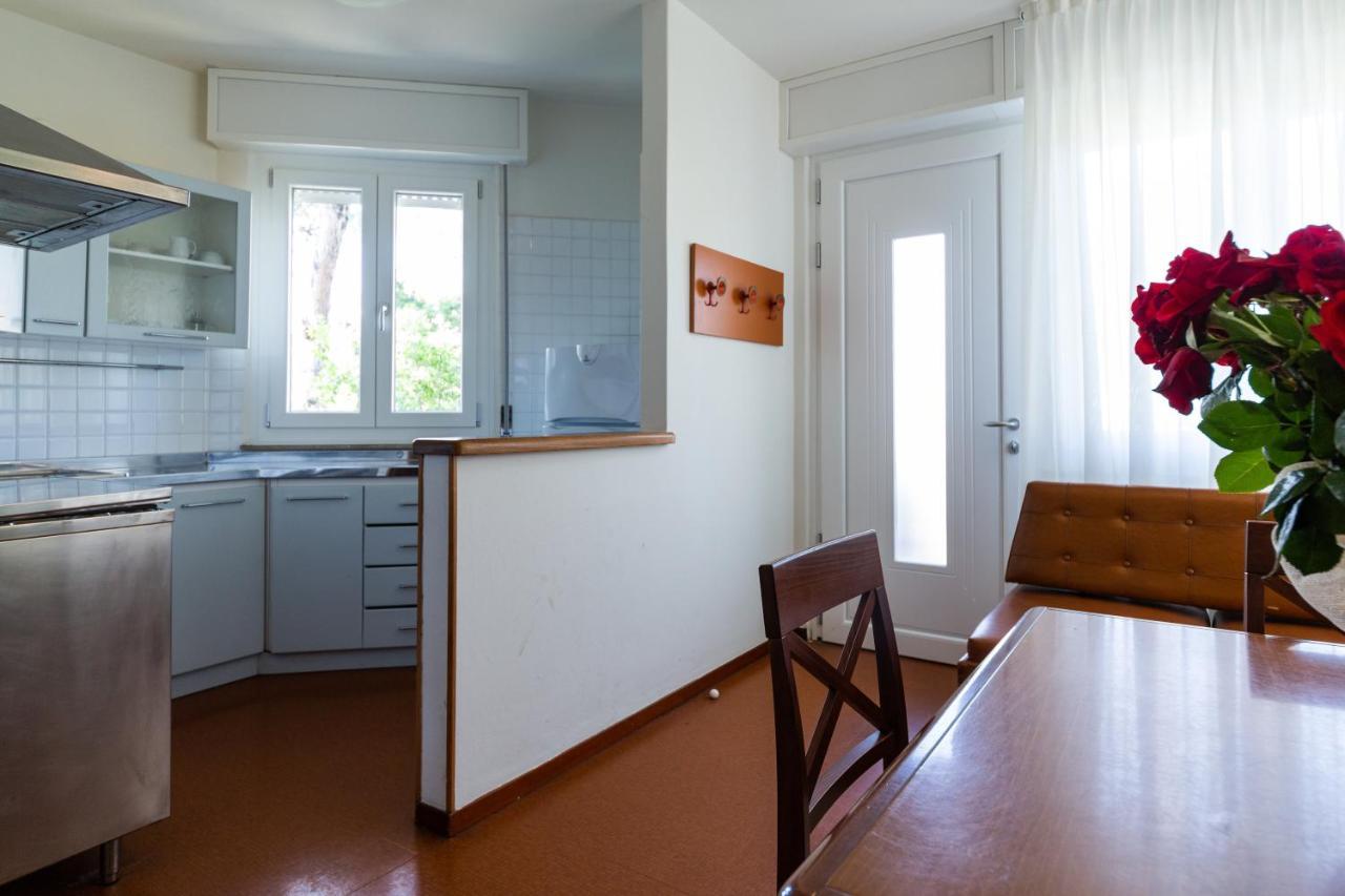 Villa Lucilla Lignano Sabbiadoro Eksteriør billede